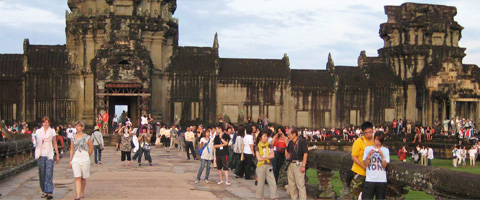 Explore Cambodia Tour Package